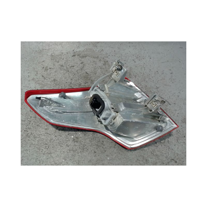 FEU ARRIERE DROIT CITROEN C4 PICASSO 007-