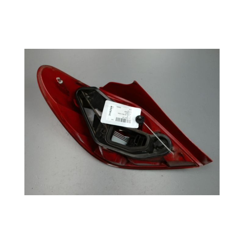 FEU ARRIERE DROIT PEUGEOT 207 3P