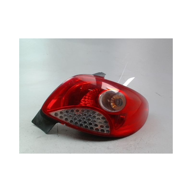 FEU ARRIERE DROIT PEUGEOT 206 + 2009-2013