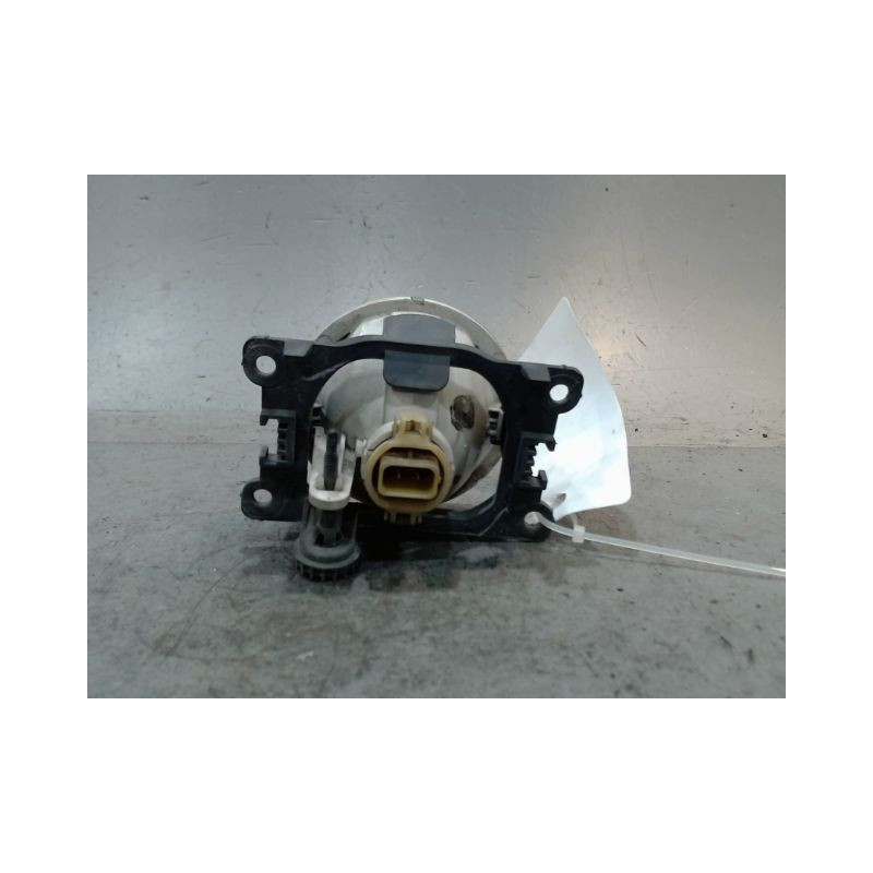 PHARE ANTIBROUILLARD AVANT GAUCHE PEUGEOT 208