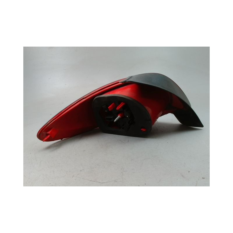 FEU ARRIERE DROIT PEUGEOT 206 + 2009-2013