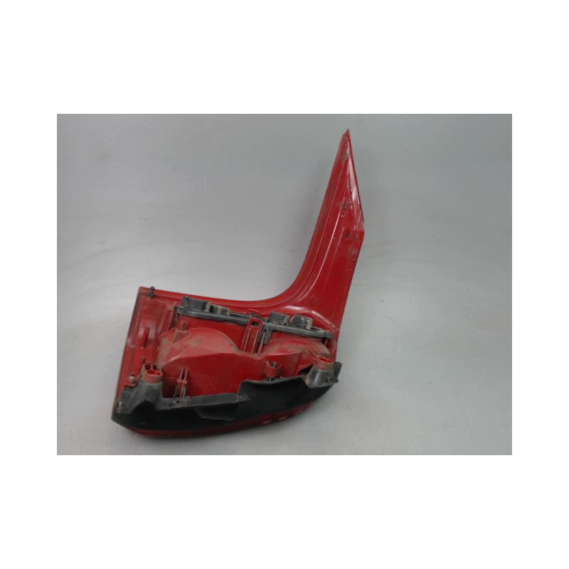 FEU ARRIERE DROIT PEUGEOT 5008 MONOSP. I Phase 1 2009-2013