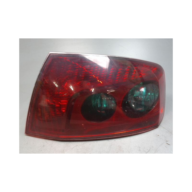 FEU ARRIERE DROIT PEUGEOT 407