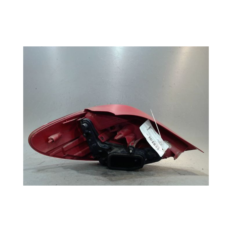 FEU ARRIERE DROIT PEUGEOT 207
