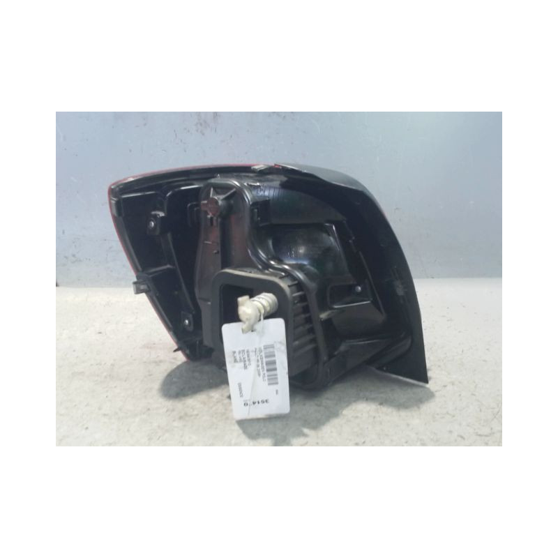 FEU ARRIERE DROIT VOLKSWAGEN POLO 2009-