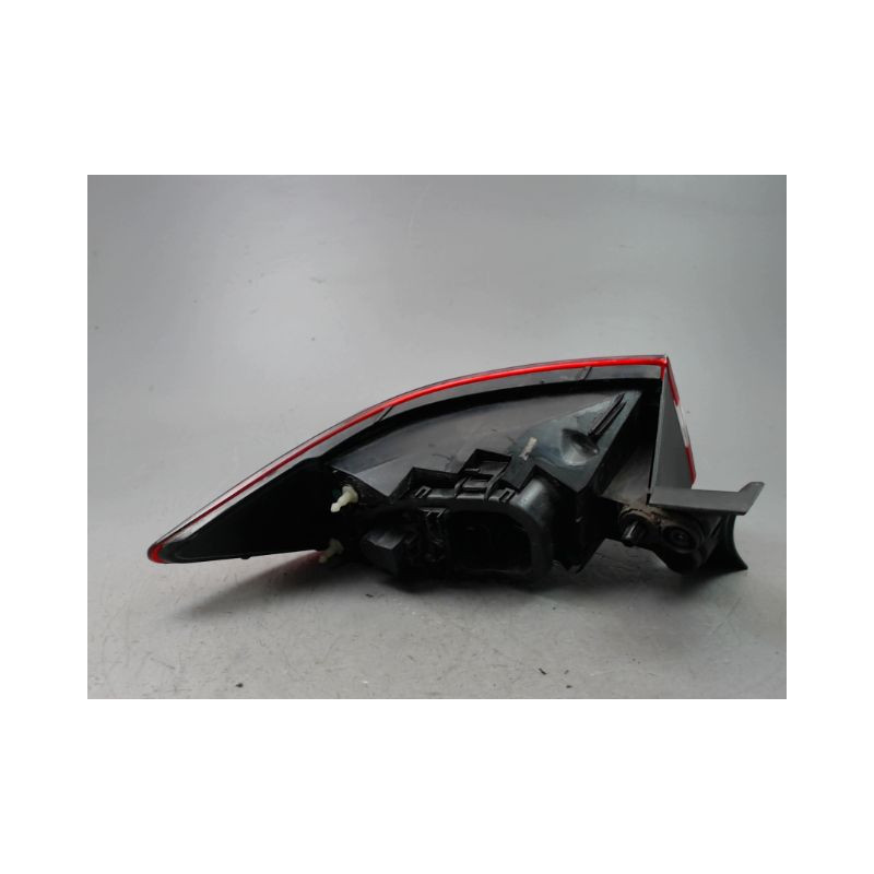 FEU ARRIERE DROIT RENAULT CLIO IV Phase 1 2012-...