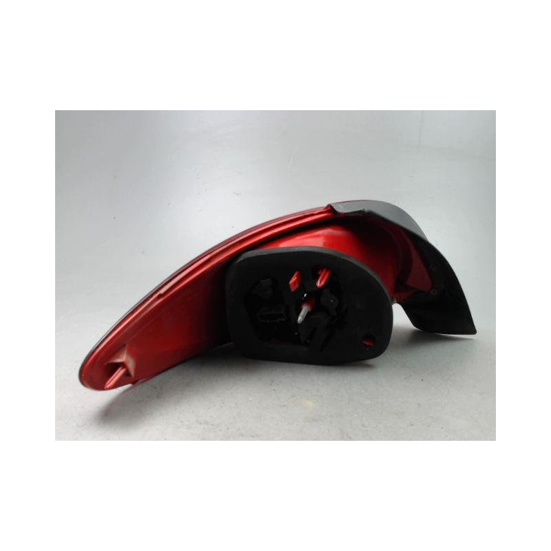 FEU ARRIERE DROIT PEUGEOT 206 + 2009-2013