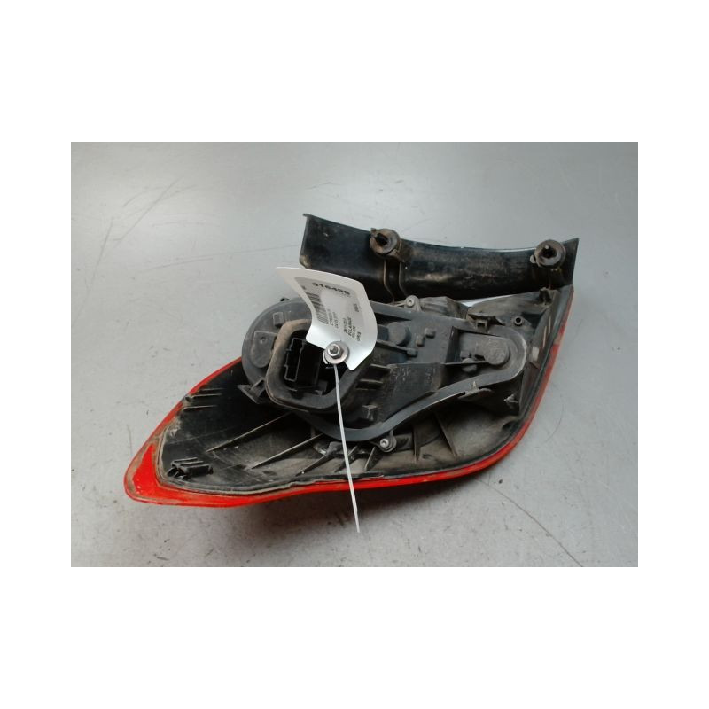 FEU ARRIERE DROIT CITROEN C4 2010-