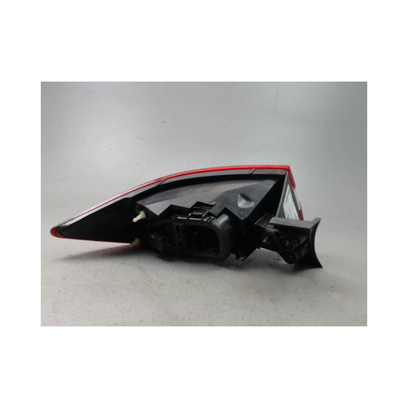 FEU ARRIERE DROIT RENAULT CLIO IV Phase 1 2012-...