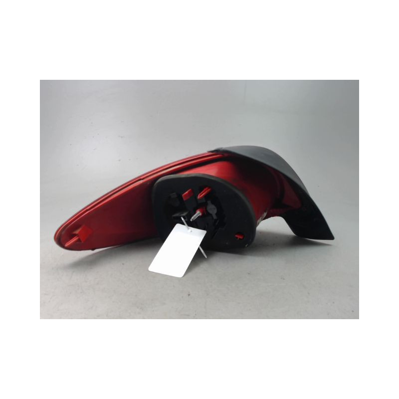 FEU ARRIERE DROIT PEUGEOT 206 + 2009-2013