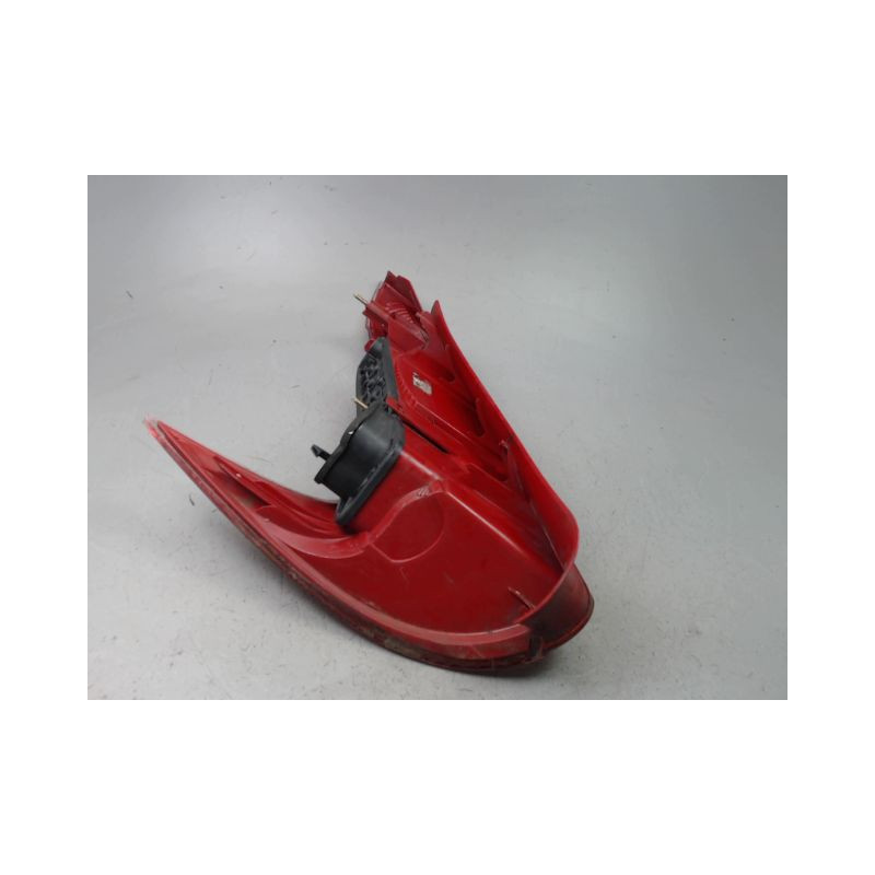 FEU ARRIERE DROIT PEUGEOT 206 SW 2002-2006