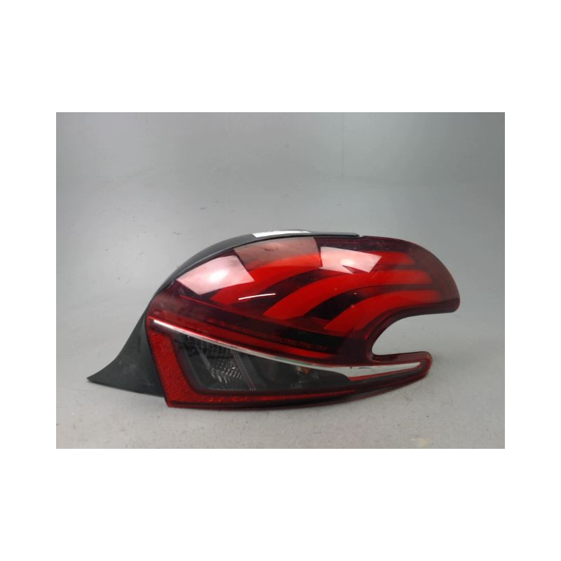 FEU ARRIERE DROIT PEUGEOT 208 Phase 1 2012-...