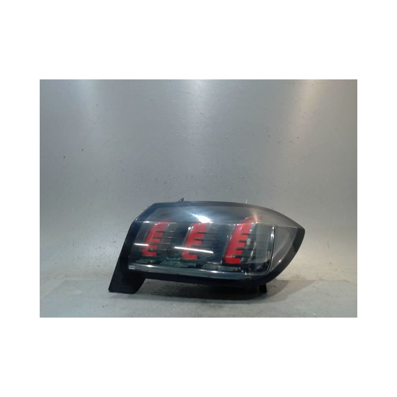 FEU ARRIERE DROIT PEUGEOT 208