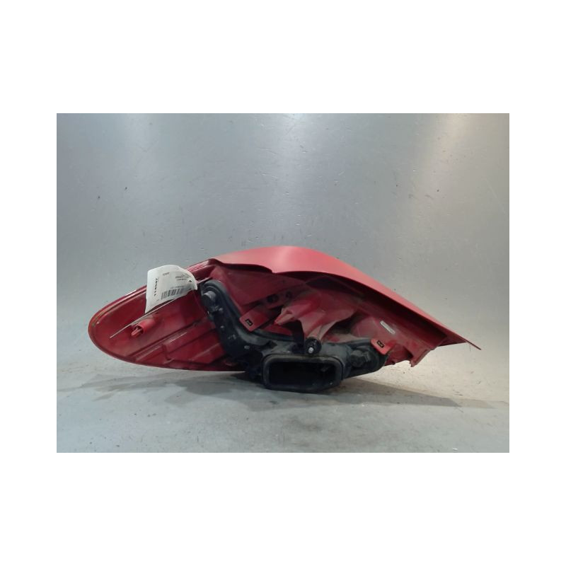 FEU ARRIERE DROIT PEUGEOT 207