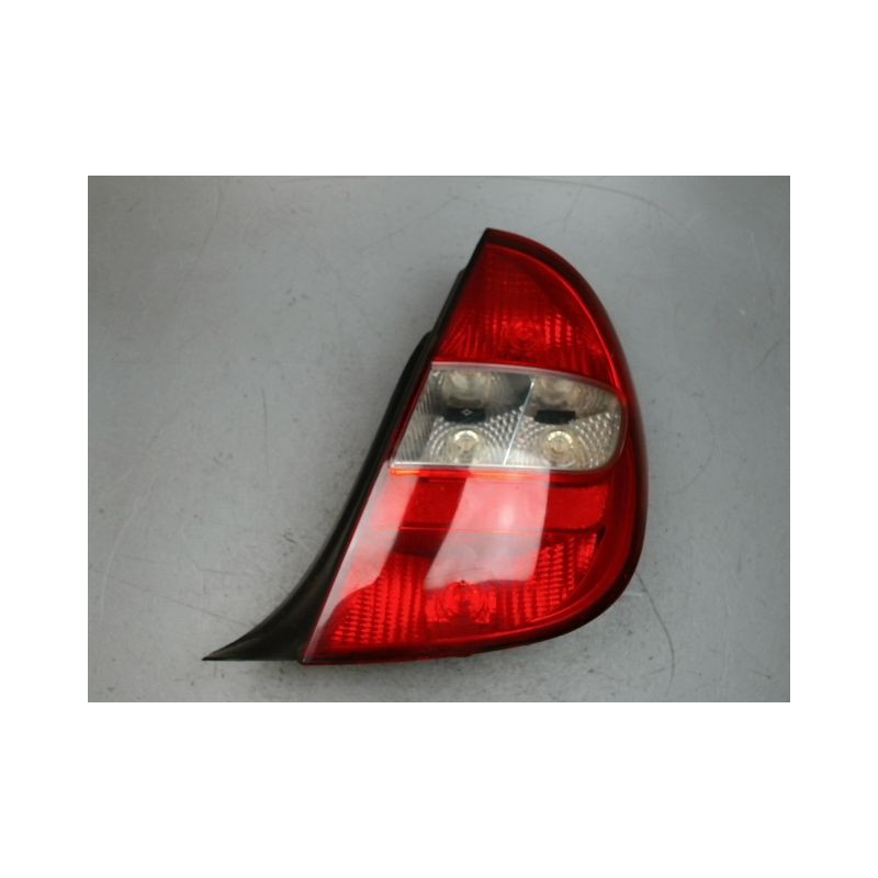 FEU ARRIERE DROIT CITROEN C5 2001-2004