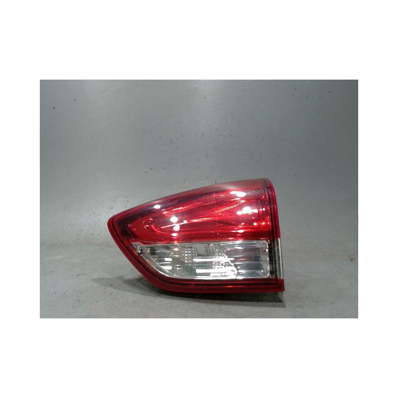 FEU ARRIERE INTERIEUR DROIT RENAULT CLIO