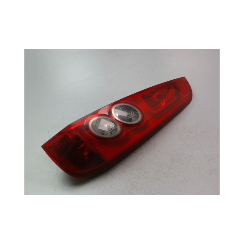 FEU ARRIERE DROIT FORD FIESTA V Phase 2 2005-2008