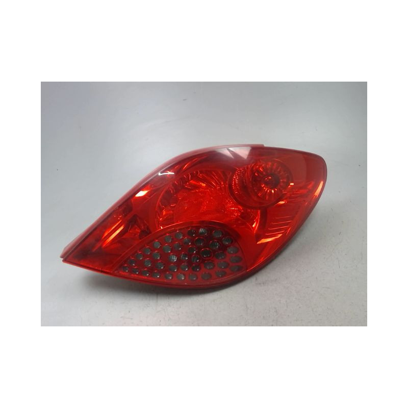 FEU ARRIERE DROIT PEUGEOT 207 2006-2013