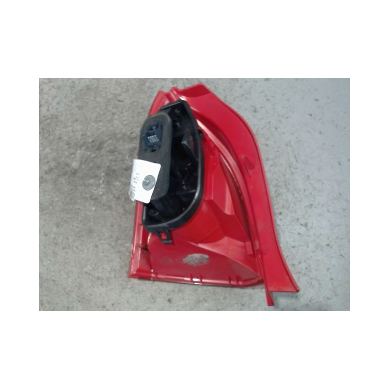 FEU ARRIERE DROIT RENAULT TWINGO 2 2010-