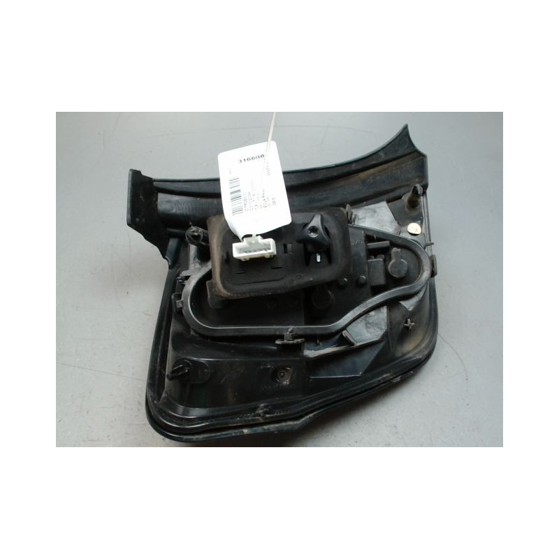 FEU ARRIERE DROIT CITROEN C3 2009-
