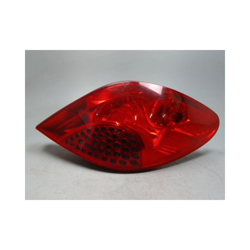 FEU ARRIERE DROIT PEUGEOT 207 5P