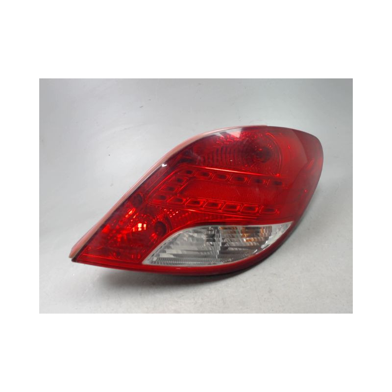 FEU ARRIERE DROIT PEUGEOT 207 2006-2013