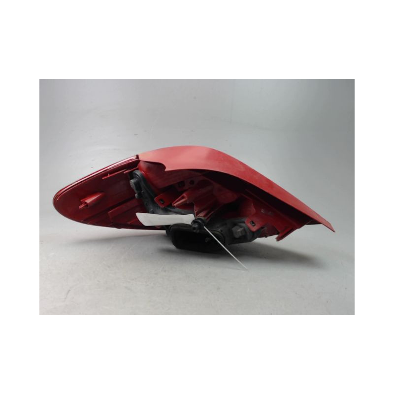 FEU ARRIERE DROIT PEUGEOT 207 2006-2013