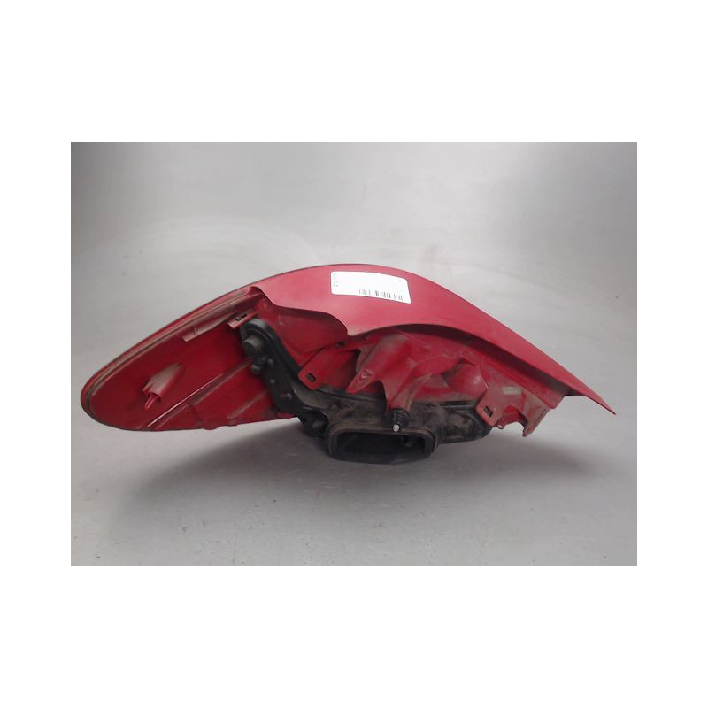 FEU ARRIERE DROIT PEUGEOT 207
