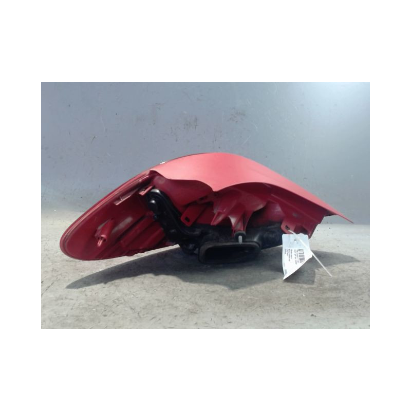 FEU ARRIERE DROIT PEUGEOT 207 2009-