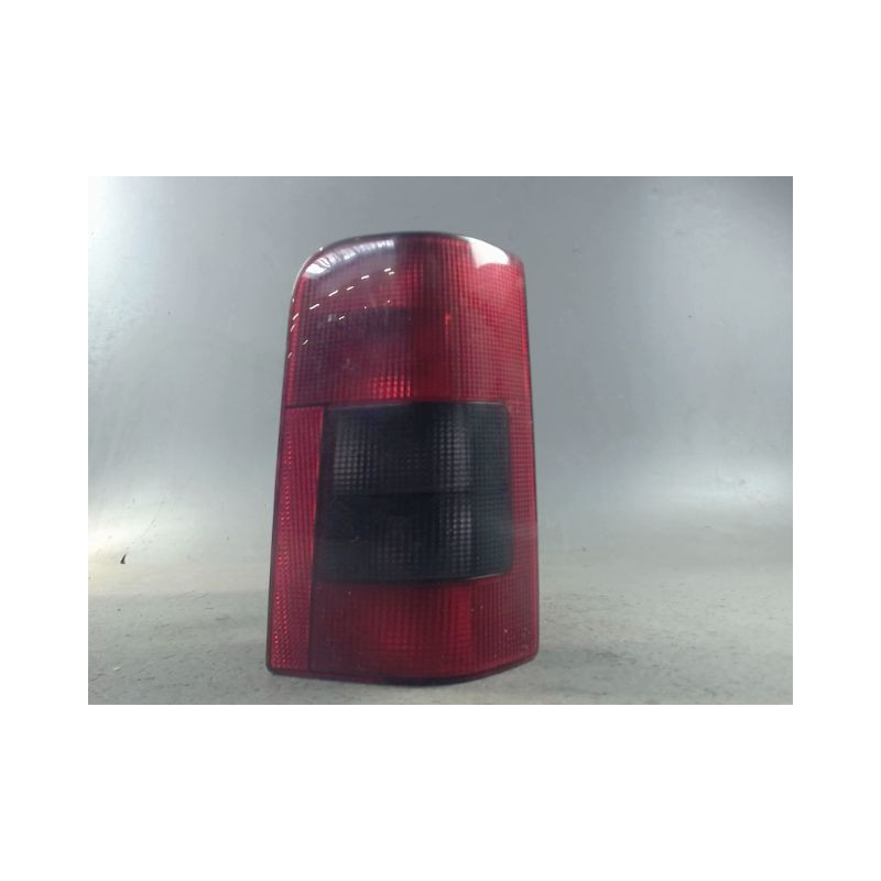 FEU ARRIERE DROIT CITROEN BERLINGO FGT 2002-