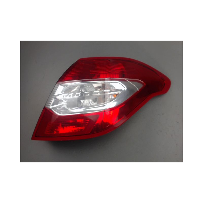 FEU ARRIERE DROIT CITROEN C4
