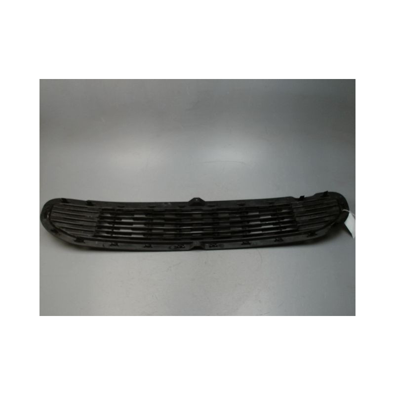 GRILLE PARE-CHOC AVANT RENAULT TWINGO