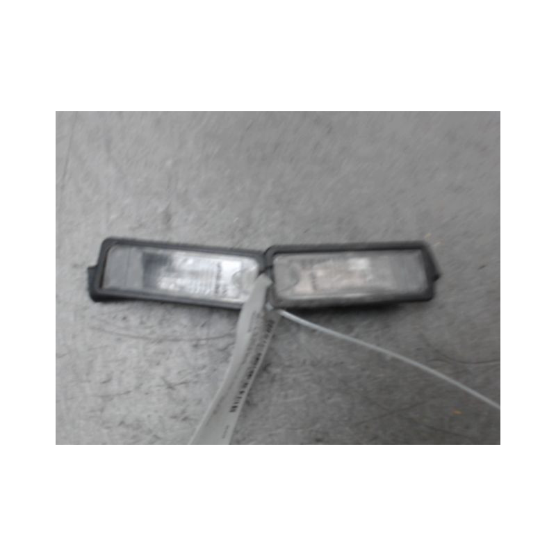 ECLAIREUR PLAQUE DE POLICE VOLKSWAGEN POLO 2009-