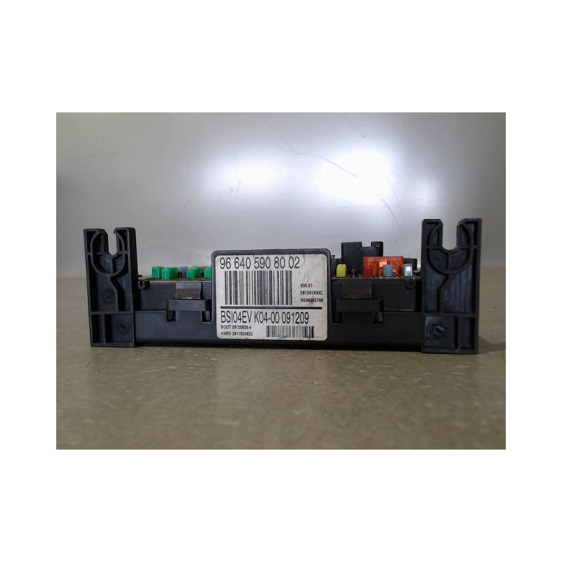 BOITIER GESTION HABITACLE CITROEN C4