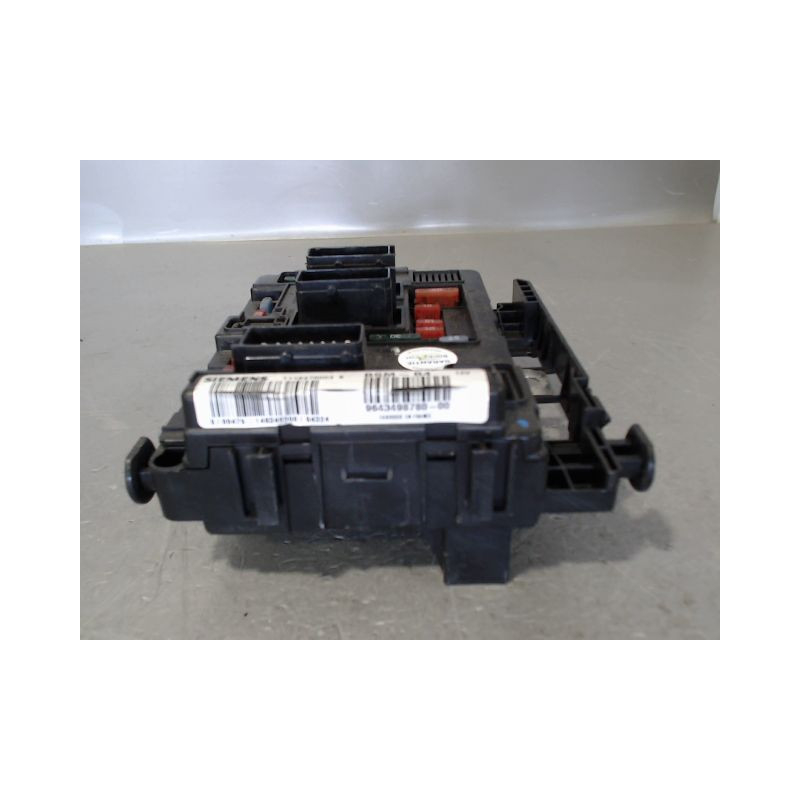 BOITE A FUSIBLES CITROEN C2 2003-