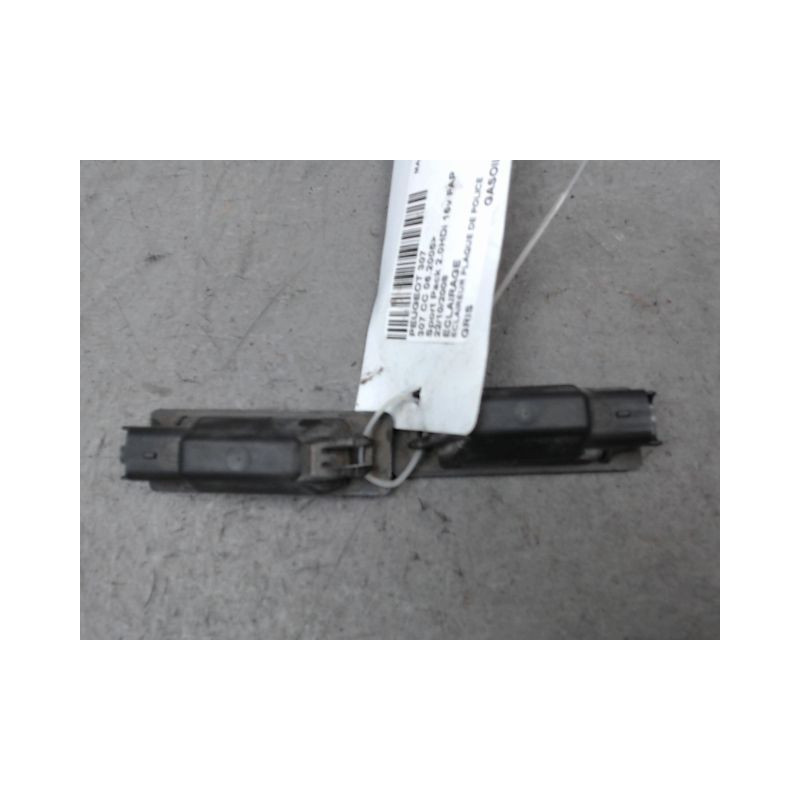 ECLAIREUR PLAQUE DE POLICE PEUGEOT 307 CC 2005-