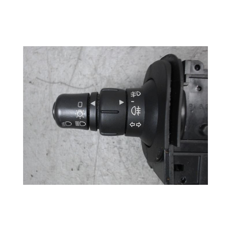 COMMANDE CLIGNOTANT RENAULT SCENIC II PH2 2006-
