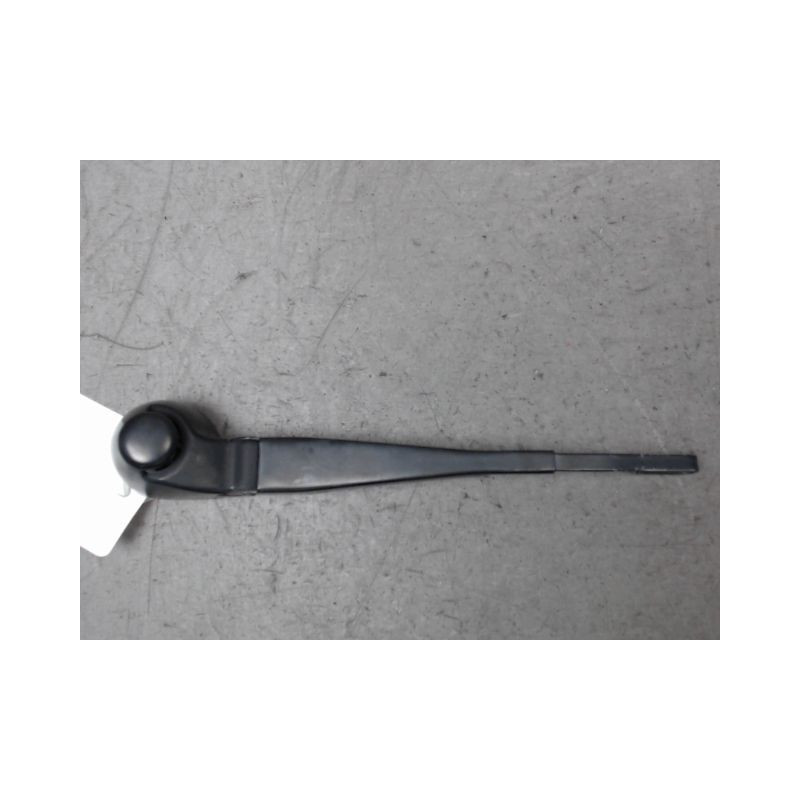 BRAS ESSUIE-GLACE ARRIERE VOLKSWAGEN POLO 99-2001