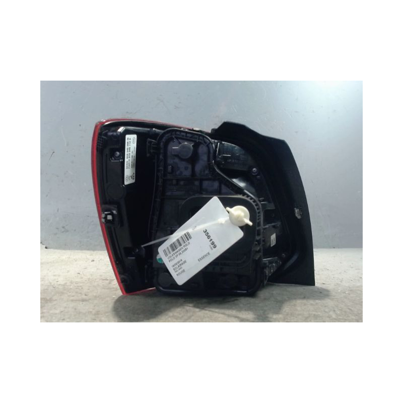 FEU ARRIERE DROIT VOLKSWAGEN POLO 2005-