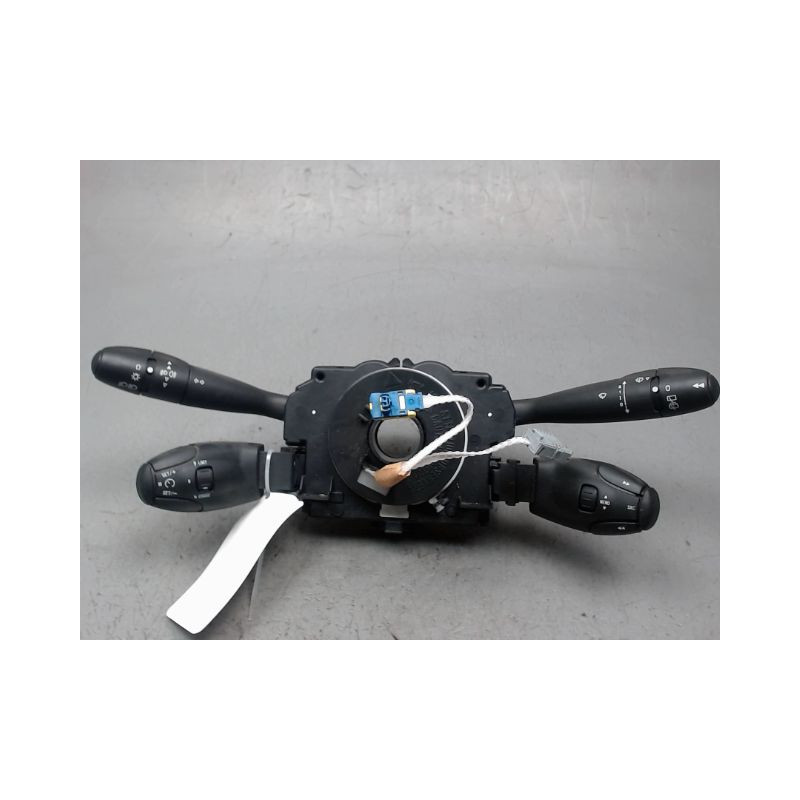 BLOC COMMODOS PEUGEOT 206+ 2009-