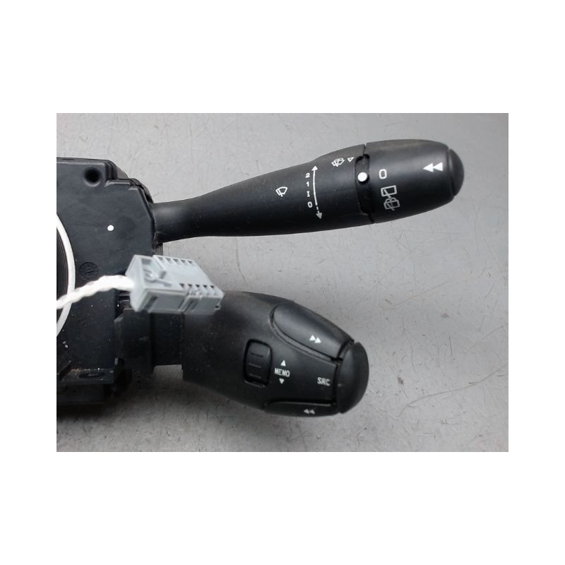 BLOC COMMODOS PEUGEOT 206+ 2009-