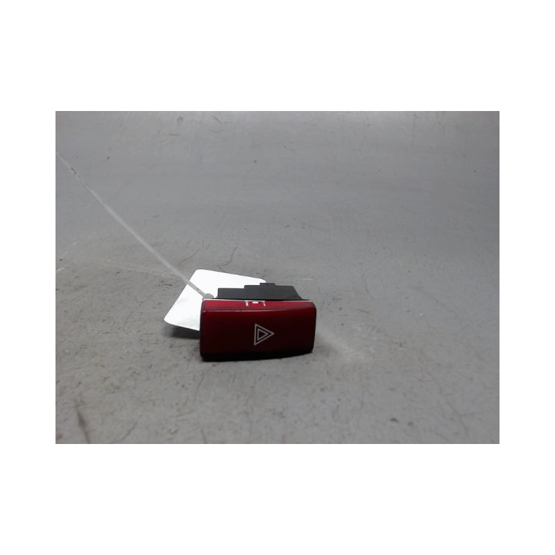 BOUTON DE WARNING HONDA CR-V