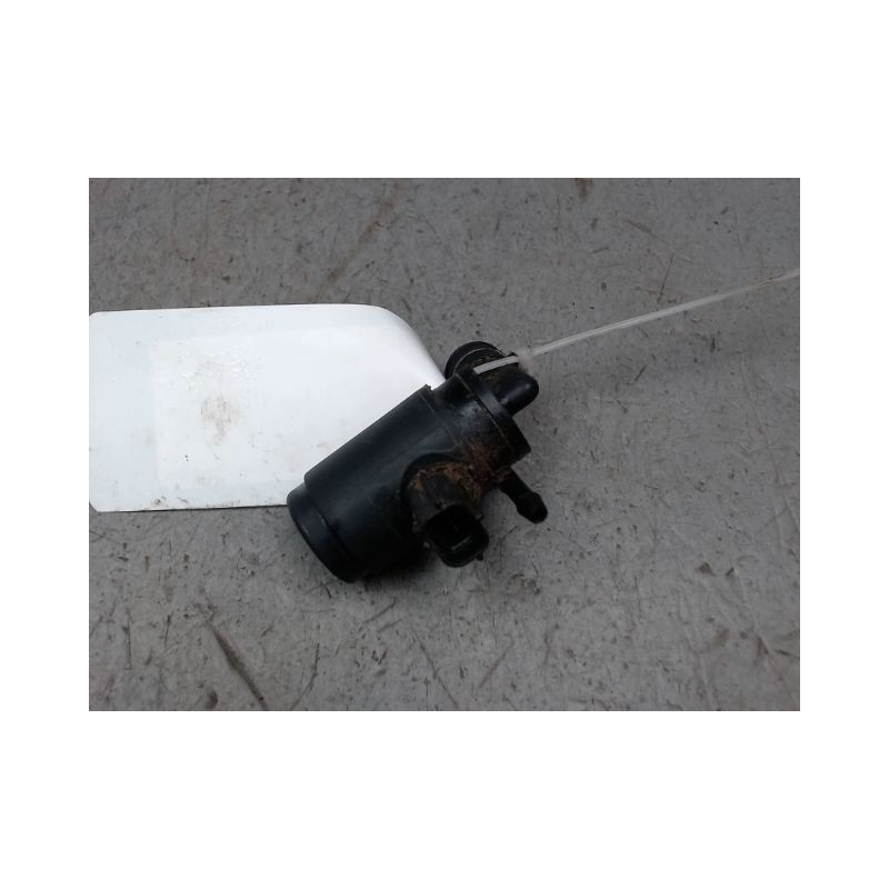 POMPE LAVE-GLACE AVANT LAND ROVER R.ROVER