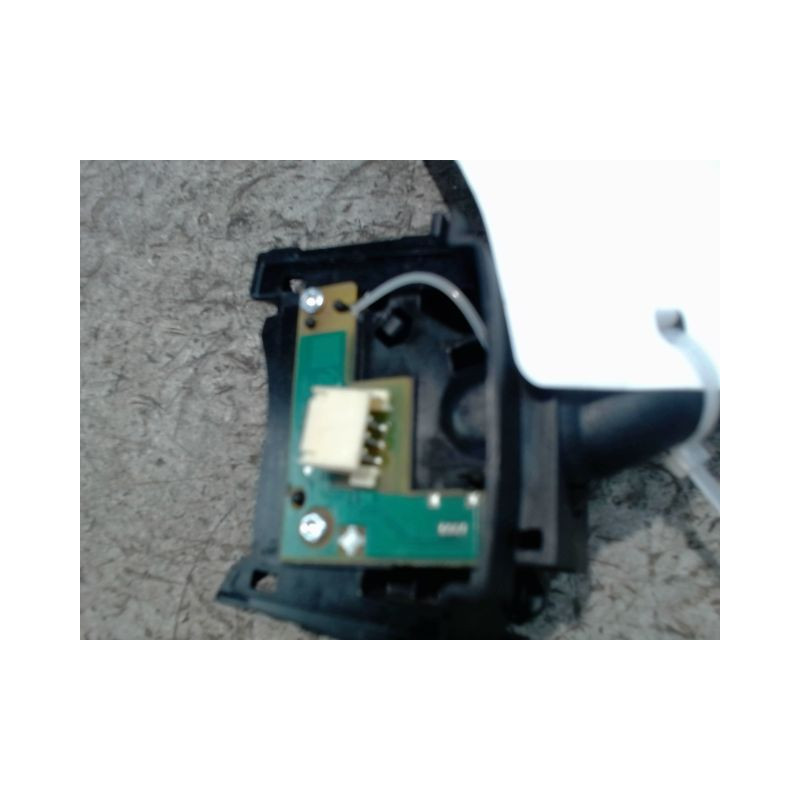 COMMANDE CLIGNOTANT FORD T.CONNECT