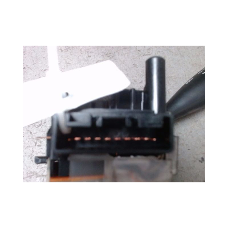 COMMANDE ESSUIE GLACE TOYOTA COROLLA 2002-