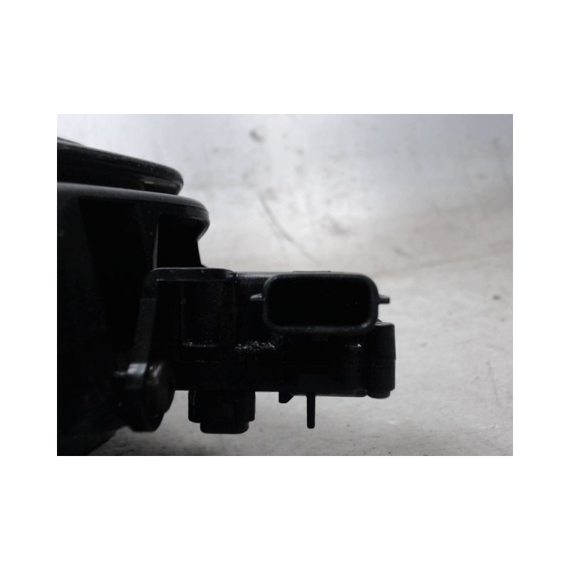 VOLET DE TRAPPE CHARGEMENT ELECTRIQUE RENAULT ZOE