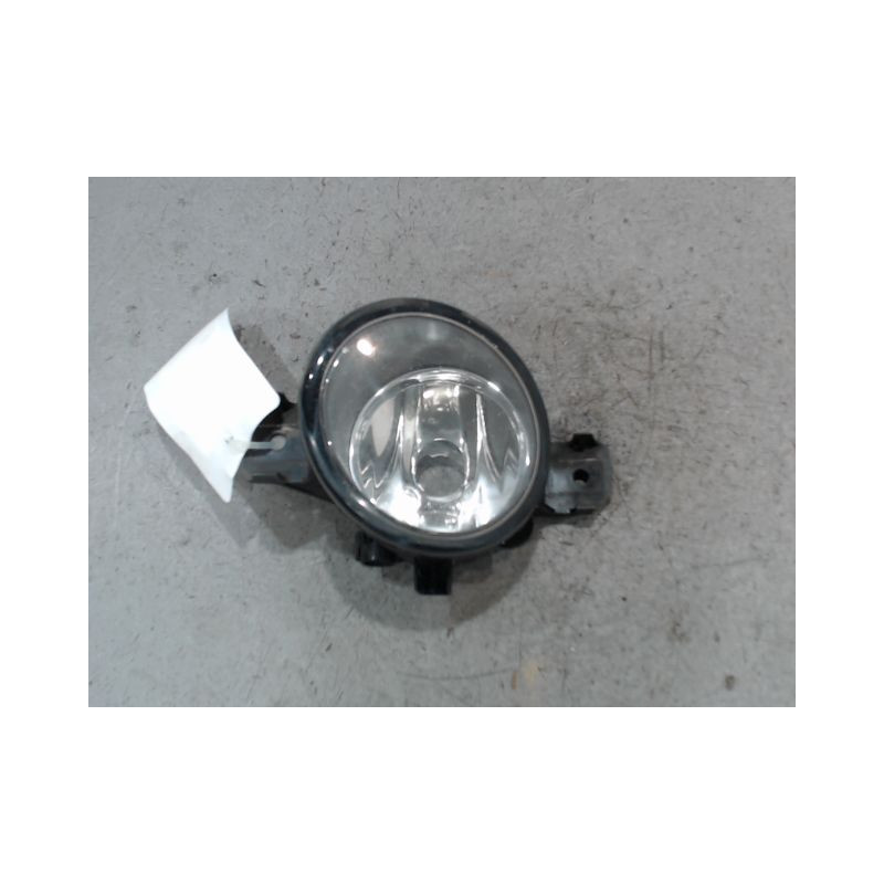 PHARE ANTIBROUILLARD AVANT DROIT NISSAN QASHQAI