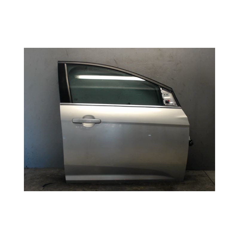 PORTE AVANT DROIT FORD FOCUS
