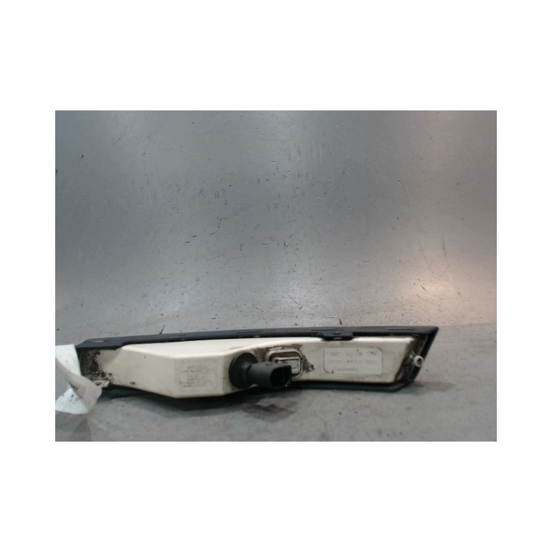 CLIGNOTANT DROIT VOLKSWAGEN PASSAT