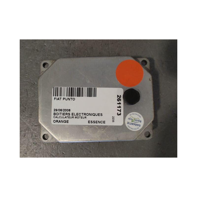 CALCULATEUR MOTEUR FIAT PUNTO
